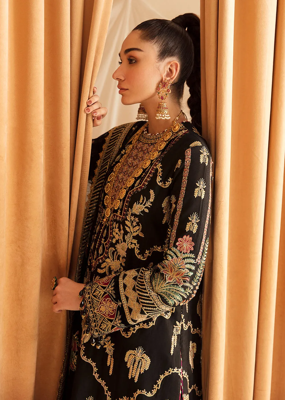 Black Pakistani Palazzo Suit | Ayzel | Fleur De Lis Formals’23 | Zenith