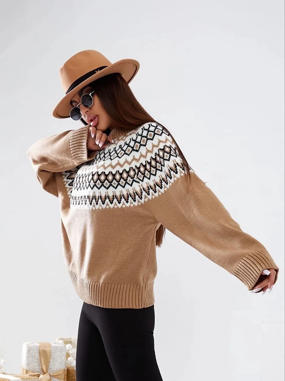 Fashion Sweater Ornament One Size Warm Women Clothing