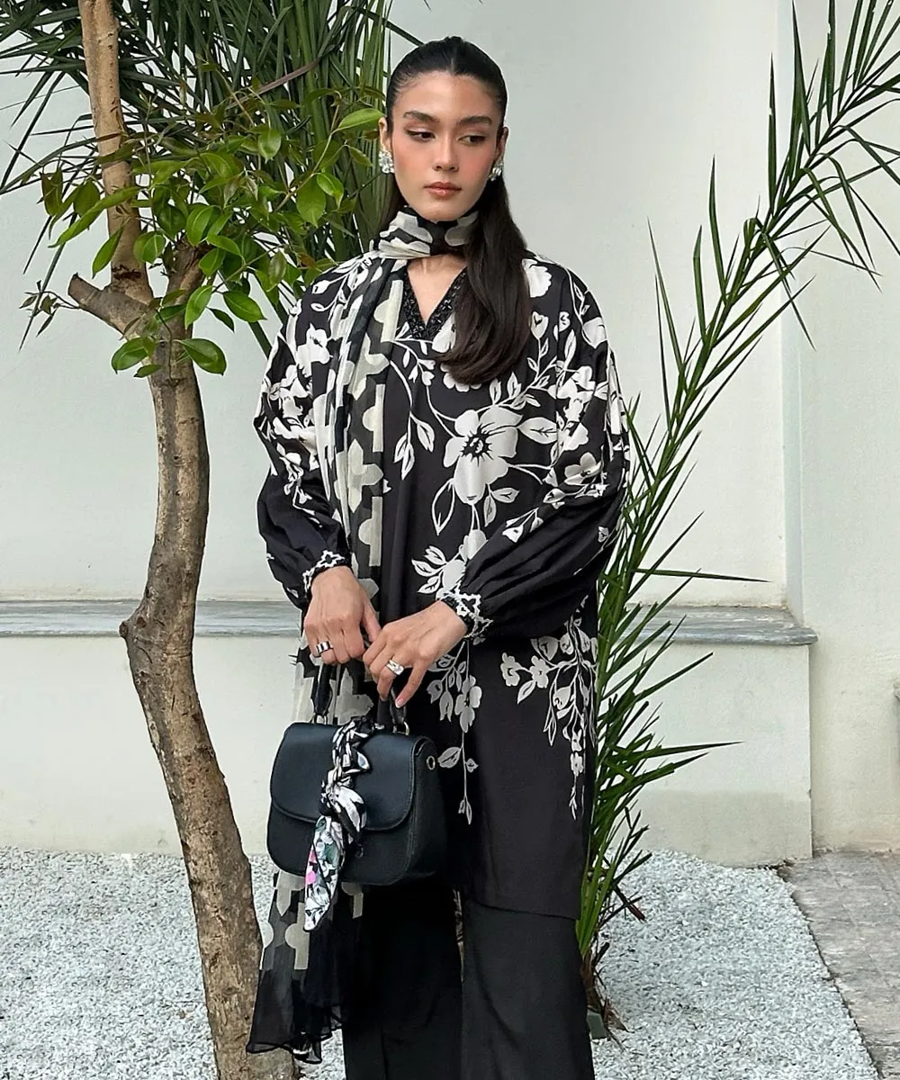 Monochrome '24-3 Piece - Printed Silk Suit - U3Psl24V43Uc