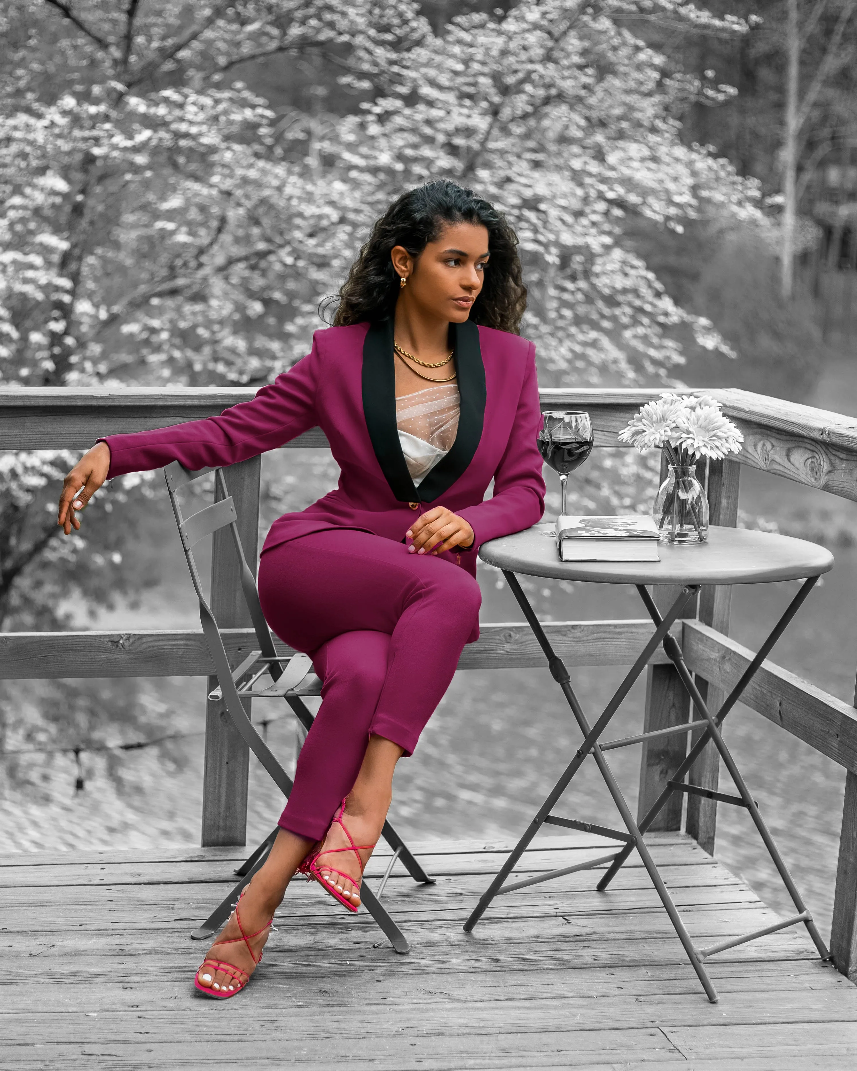 Rebellious Stretch Boss Blazer - Fuchsia