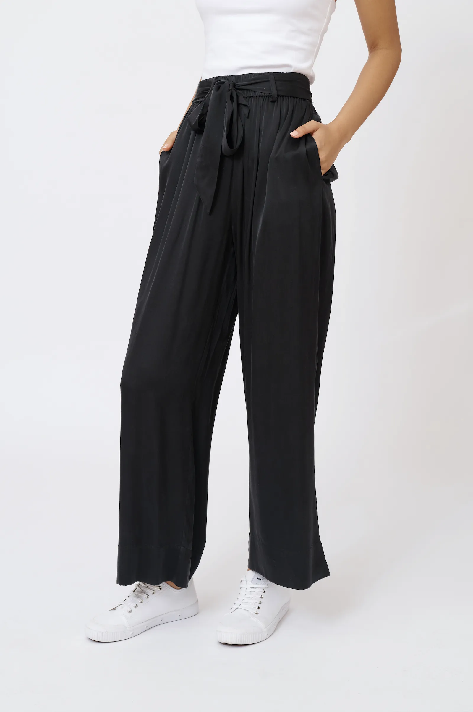 Silk Chantal Pants in Black