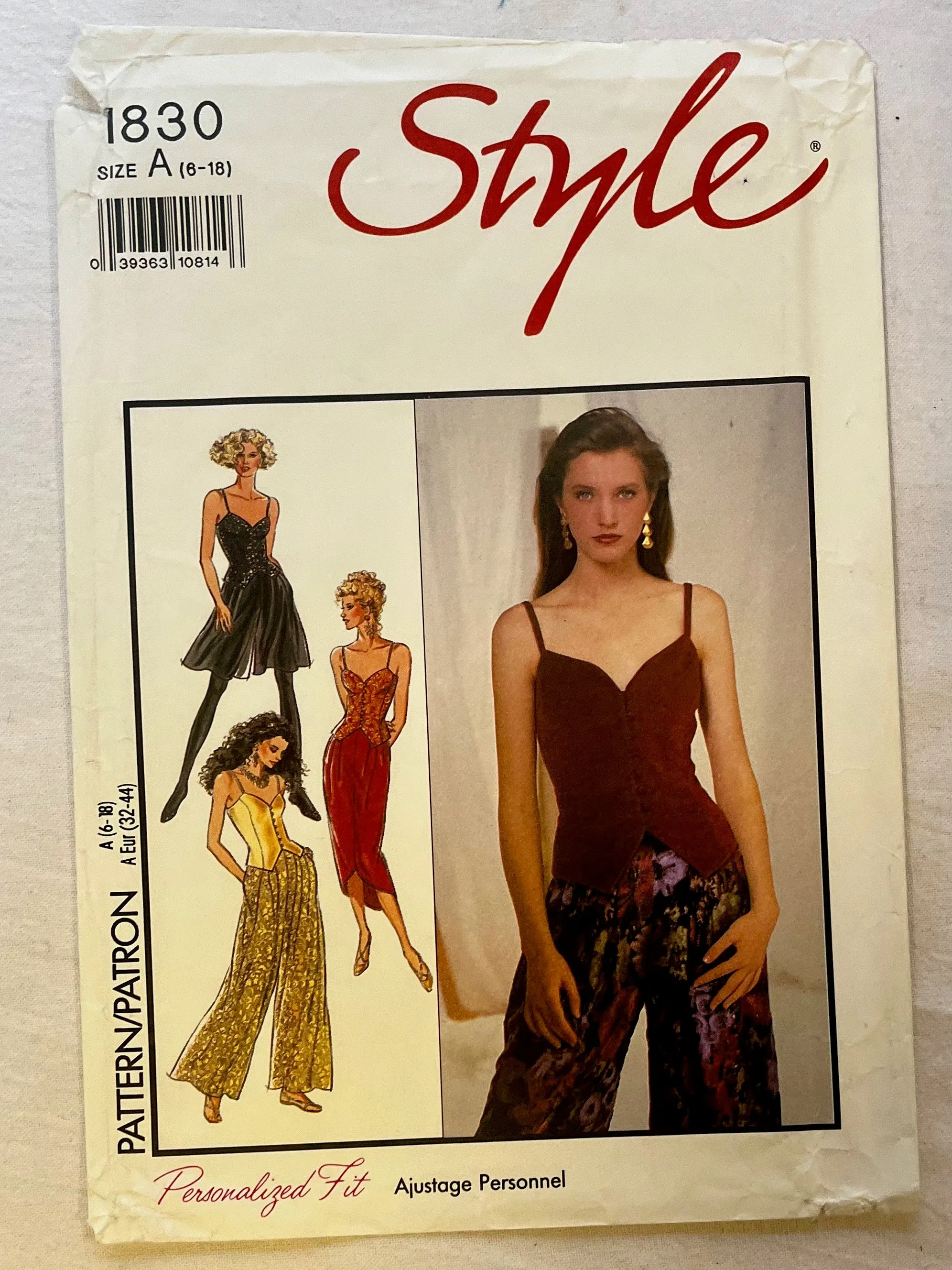 Style 1830 UNCUT Suit Sizes 6-18