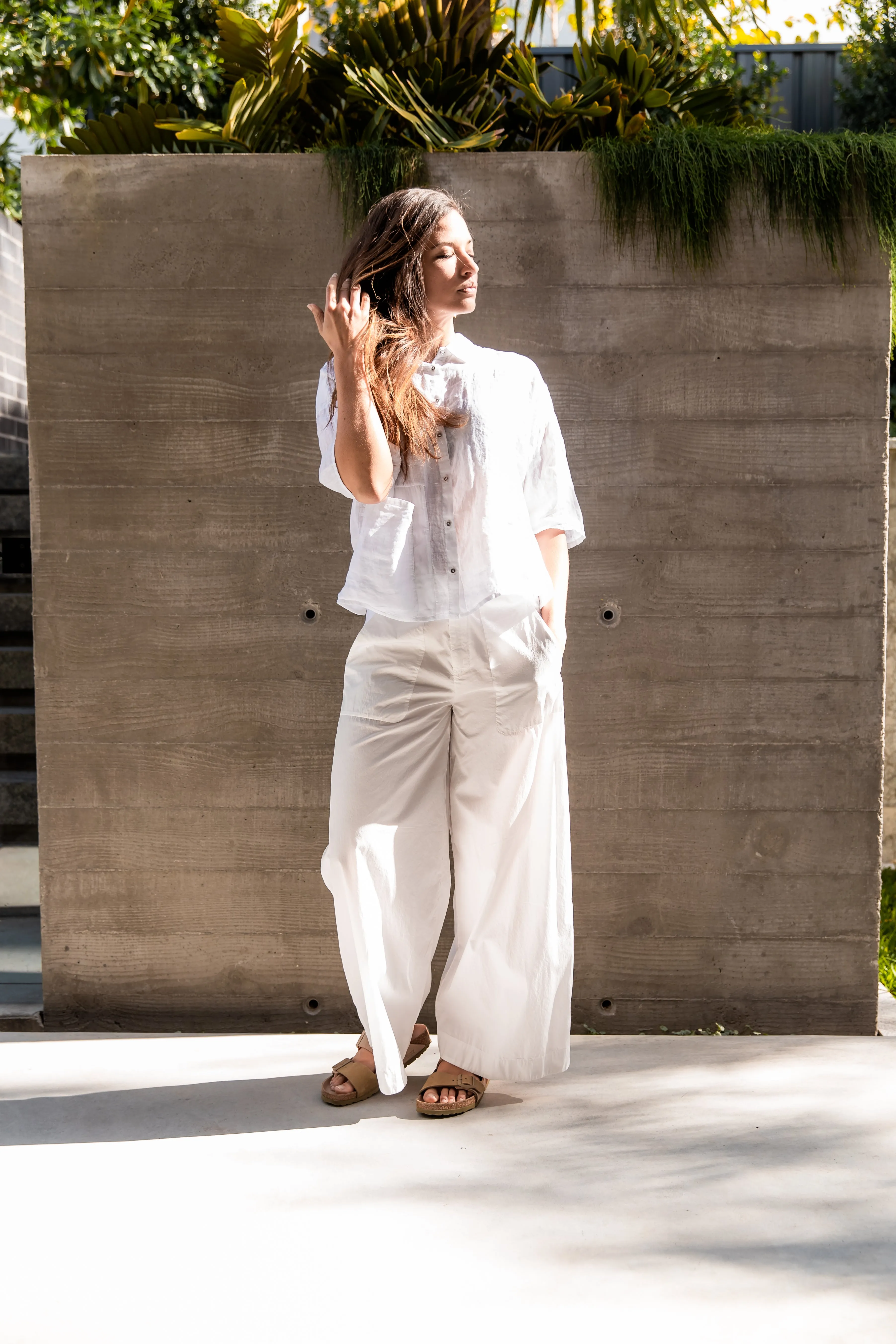 Transit Par Such Short Sleeve Pocket Shirt in White